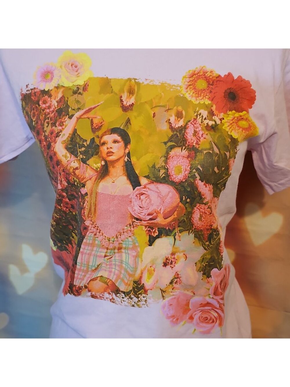 Melanie Martinez Pink Graphic T-Shirt Size Medium 100% Cotton Short Sleeve